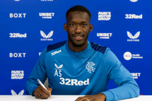 🚨 BREAKING: Abdallah Sima officially signs his 5 year-contract with Rangers untill...